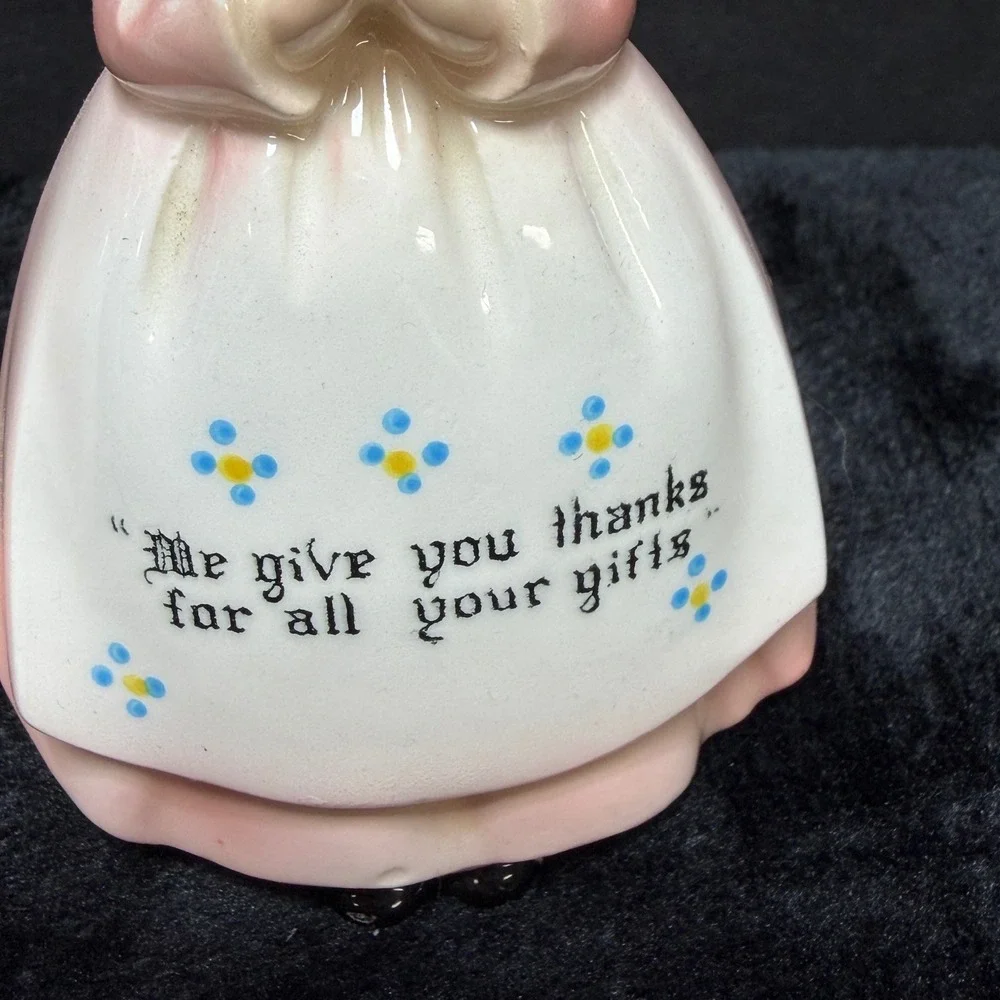 VTG Pink‎ Victorian Enesco Prayer Lady Ceramic Salt Pepper Shakers Mid Century